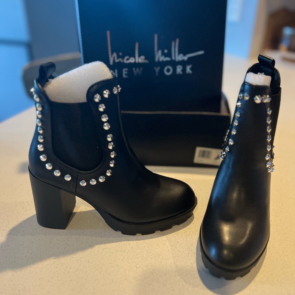Nicole Miller Black Women's Boots